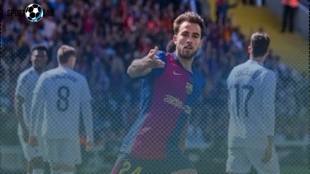 مدافع برشلونة يعلن رسمياً موقفه من الانتقال إلى باريس سان جيرمان 2025